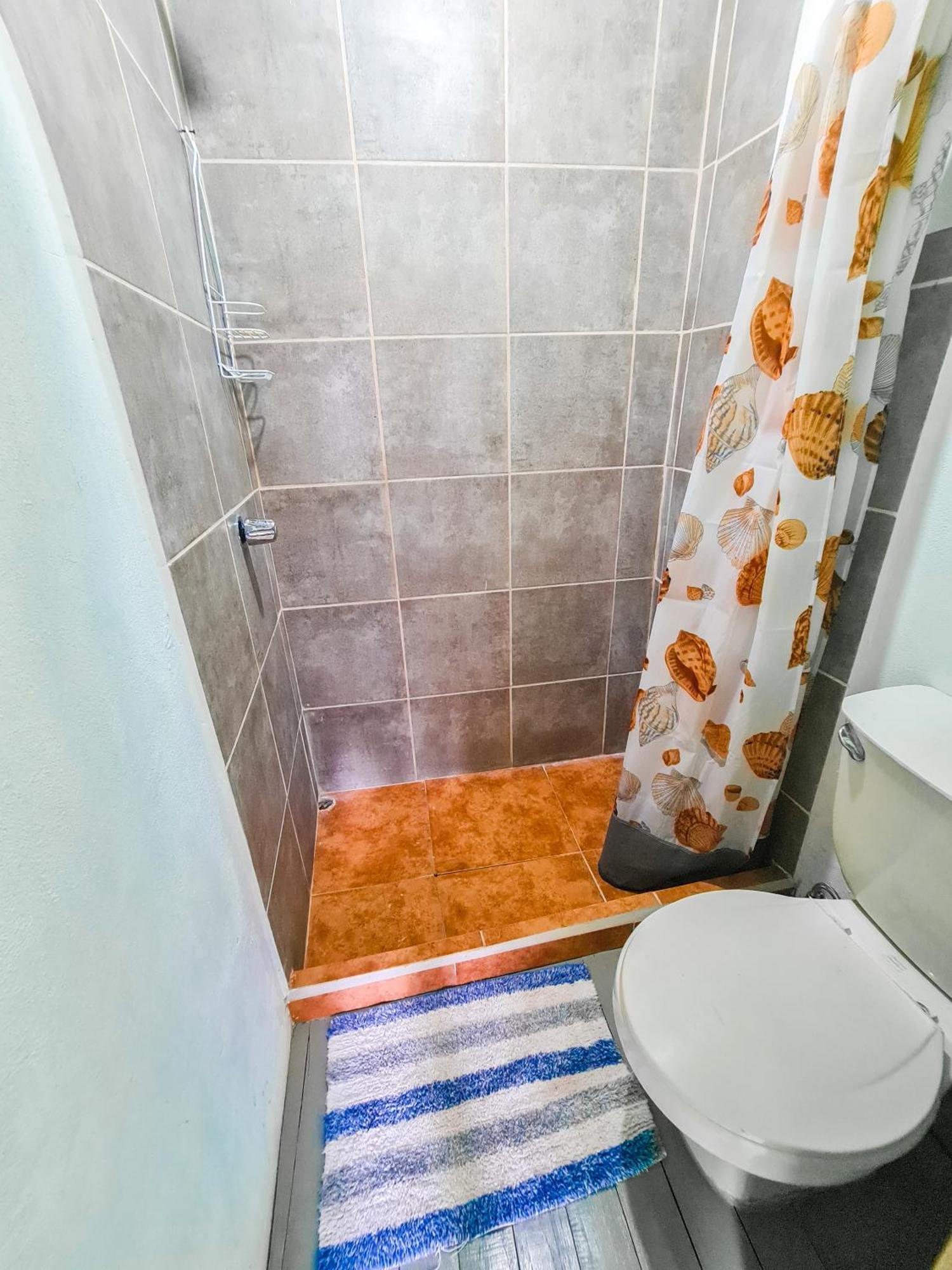 Hospedaje Combi Dream Bird Playas del Coco Exterior photo