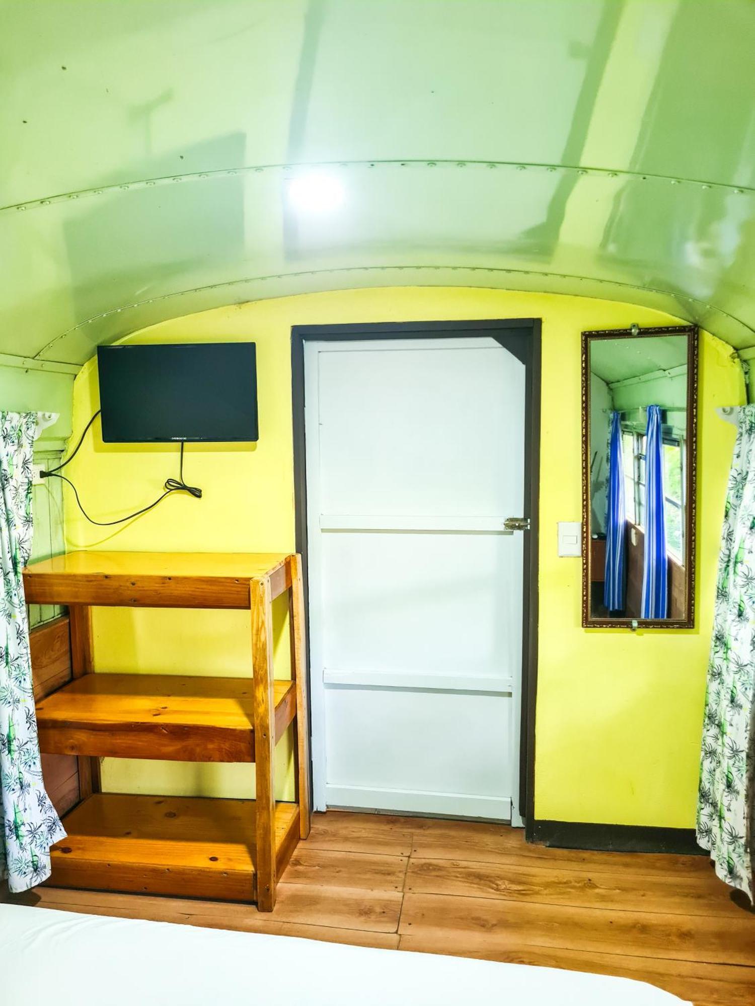 Hospedaje Combi Dream Bird Playas del Coco Exterior photo